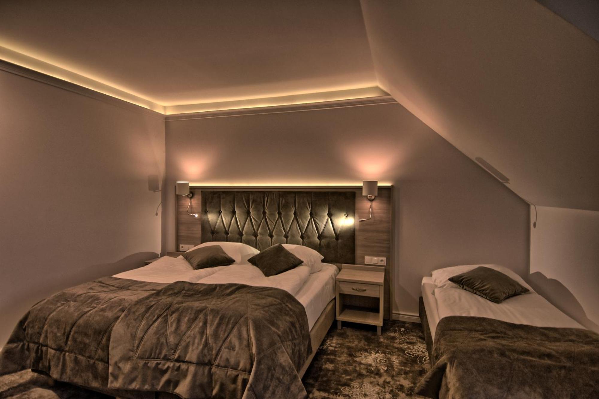 Wichrowe Wzgorze Chmielno Hotell Exteriör bild